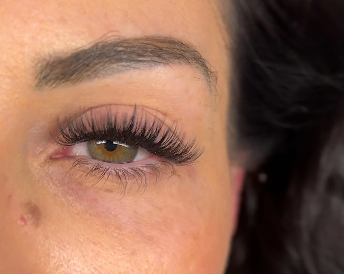 Classic lash extensions Perth - green eyes - Lash Magnifique
